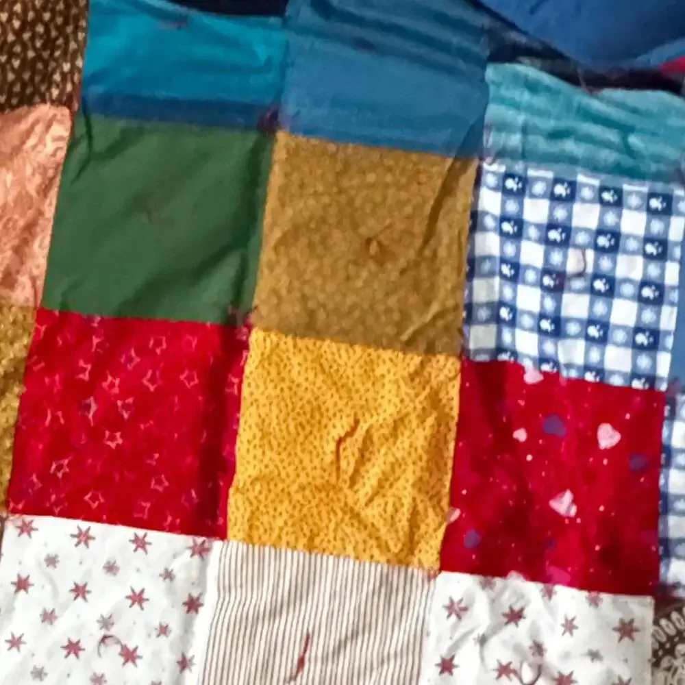 Vintage Handmade Hand-Tied Patchwork Quilt Twin 78x62 Scrappy Red Blue Cotton